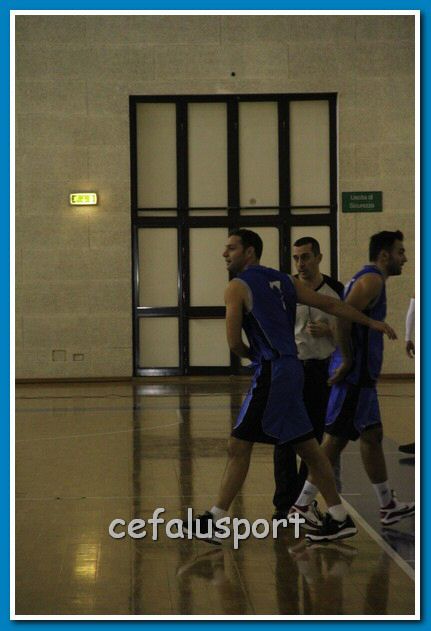 121223 Aquila 168_tn.jpg